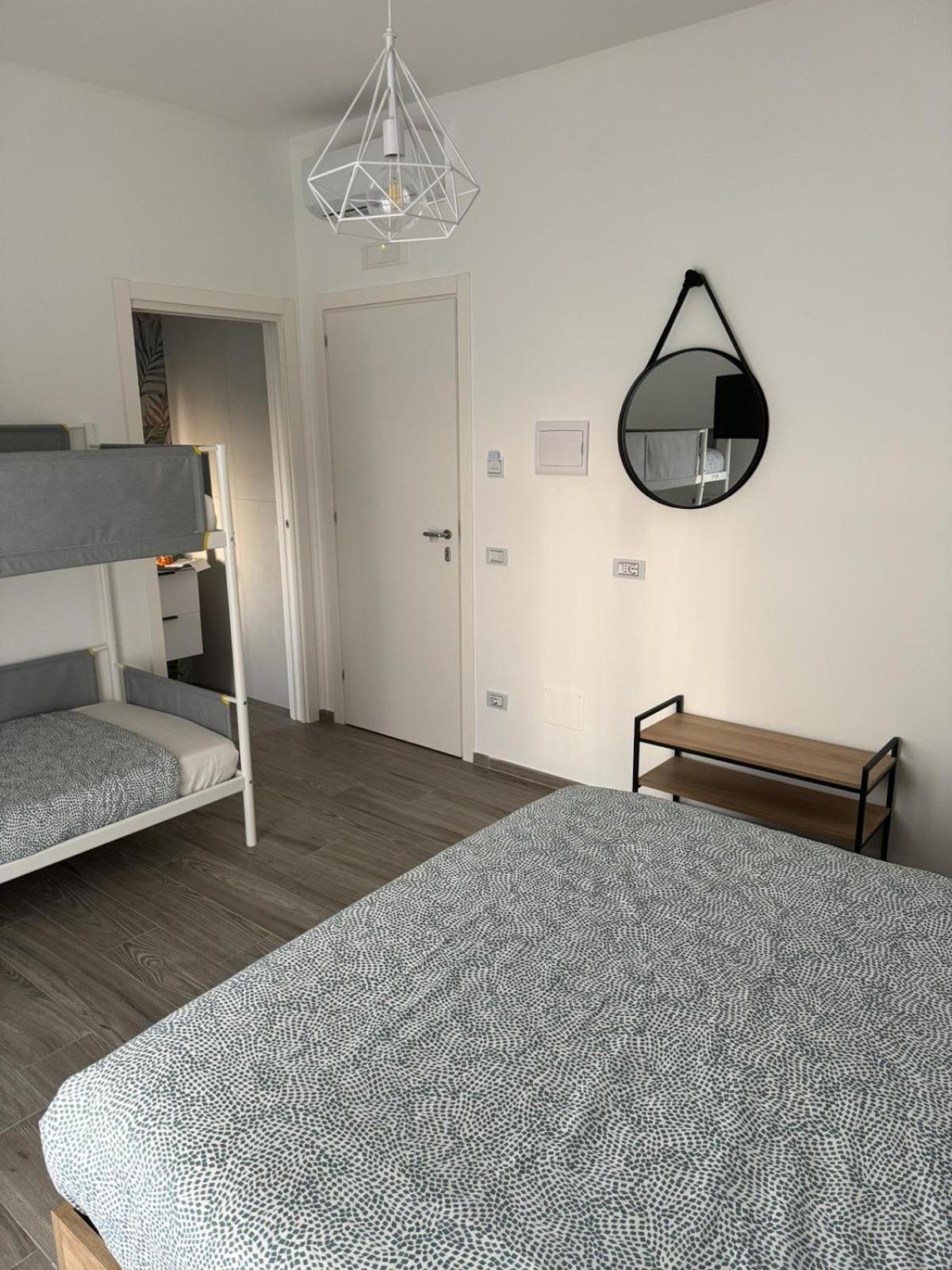 לינה וארוחת בוקר בארי Casa Al Mare Luxury מראה חיצוני תמונה